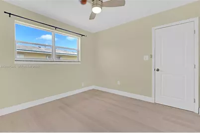 369 Phippen Waiters Rd #1, Dania Beach, FL 33004 - Photo 17