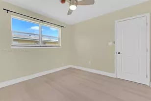 369 Phippen Waiters Rd, Dania Beach, FL 33004 - Photo 17