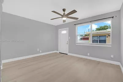369 Phippen Waiters Rd #1, Dania Beach, FL 33004 - Photo 3