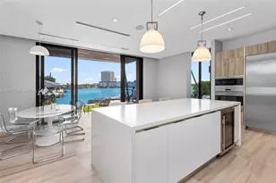 16470 NE 30th Ave, North Miami Beach, FL 33160 - Photo 15