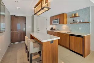 6801 Collins Ave, Miami Beach, FL 33141 - Photo 13