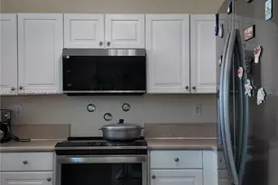 963 NE 42nd Ave, Homestead, FL 33033 - Photo 11