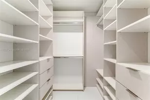851 NE 1st Ave, Miami, FL 33132 - Photo 11