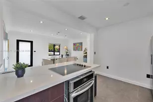 501 NW 46th St, Miami, FL 33127 - Photo 11