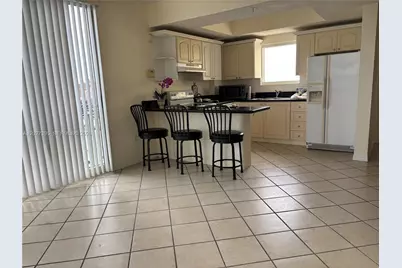 3500 Coral Way #PH-01, Miami, FL 33145 - Photo 7