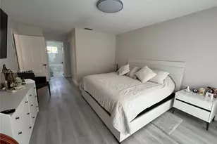 10247 NW 51st Terrace, Doral, FL 33178 - Photo 5