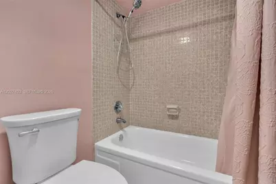 900 Saint Charles Place #PH9, Pembroke Pines, FL 33026 - Photo 15