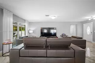4180 NW 103rd Dr, Coral Springs, FL 33065 - Photo 19