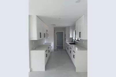 810 Wyoming Ave, Fort Lauderdale, FL 33312 - Photo 9