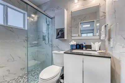 204 SE 4th Ter, Dania Beach, FL 33004 - Photo 25