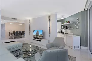 4775 Collins Ave, Miami Beach, FL 33140 - Photo 7