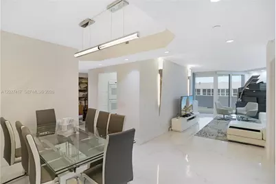 4775 Collins Av #1804, Miami Beach, FL 33140 - Photo 1