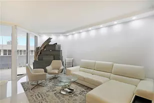 4775 Collins Ave, Miami Beach, FL 33140 - Photo 11