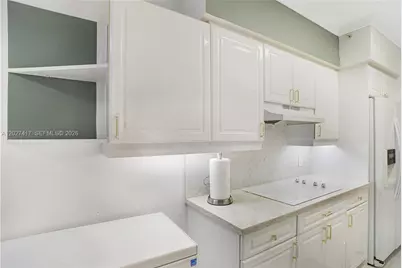 4775 Collins Av #1804, Miami Beach, FL 33140 - Photo 15