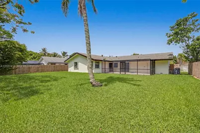 10711 SW 116th Ave, Miami, FL 33176 - Photo 29