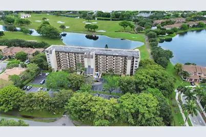 3300 W Rolling Hills Cir #509, Davie, FL 33328 - Photo 27
