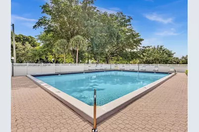 3300 W Rolling Hills Cir #509, Davie, FL 33328 - Photo 13