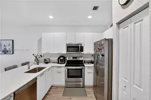 12862 NW 23rd Pl, Miami, FL 33167 - Photo 11