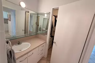 100 Lincoln Rd, Miami Beach, FL 33139 - Photo 13
