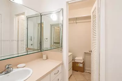 100 Lincoln Rd #1427, Miami Beach, FL 33139 - Photo 9