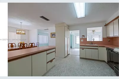 3062 SW 14th St, Miami, FL 33145 - Photo 7
