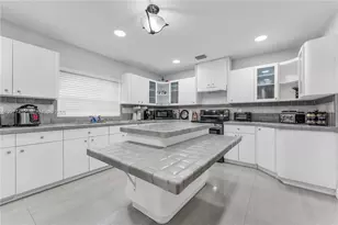 6284 SW 26th St, Miami, FL 33155 - Photo 17