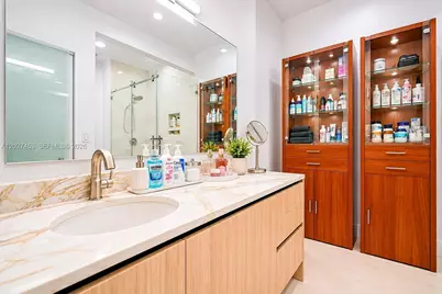 918 NE 191st St, Miami, FL 33179 - Photo 23