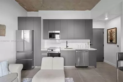 315 NW 32 St #302, Miami, FL 33127 - Photo 7