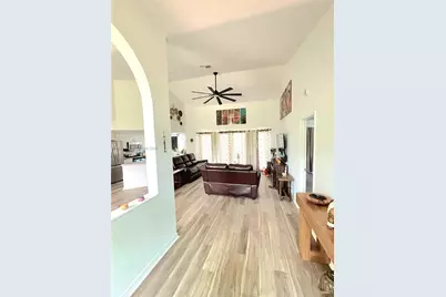 811 Jefferson Ave, Lehigh Acres, FL 33936 - Photo 13