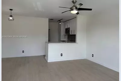 10054 Winding Lake Rd #201, Sunrise, FL 33351 - Photo 3