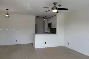 10054 Winding Lake Rd, Sunrise, FL 33351 - Photo 3