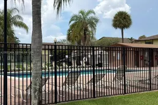 10054 Winding Lake Rd, Sunrise, FL 33351 - Photo 13