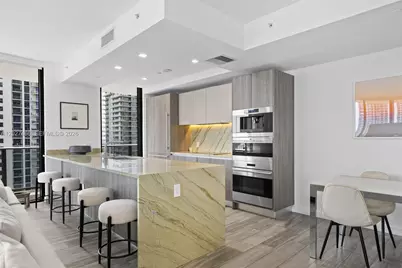 801 S Miami Ave #2901, Miami, FL 33130 - Photo 5