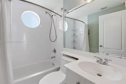 10180 SW 88th St #403, Miami, FL 33176 - Photo 11