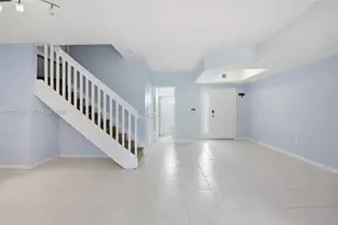 10180 SW 88th St, Miami, FL 33176 - Photo 11