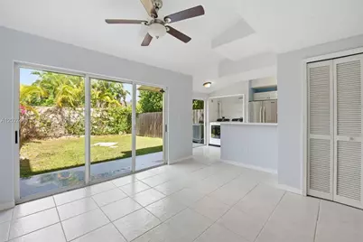 10180 SW 88 St #403, Miami, FL 33176 - Photo 3