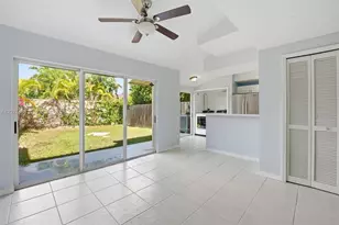 10180 SW 88th St, Miami, FL 33176 - Photo 3