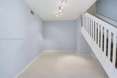 10180 SW 88th St #403, Miami, FL 33176 - Photo 13