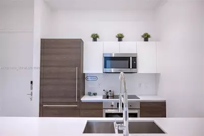 301 Altara Ave #202, Coral Gables, FL 33146 - Photo 3