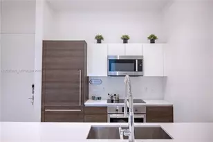 301 Altara Ave, Coral Gables, FL 33146 - Photo 3