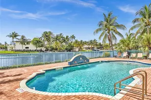 201 S Golden Isles Dr, Hallandale Beach, FL 33009 - Photo 43