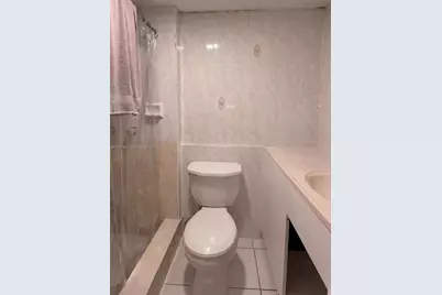 1300 NE 203rd St, Miami, FL 33179 - Photo 35