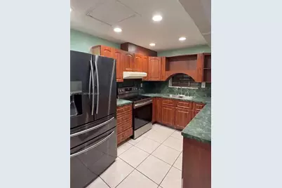 1300 NE 203rd St, Miami, FL 33179 - Photo 5