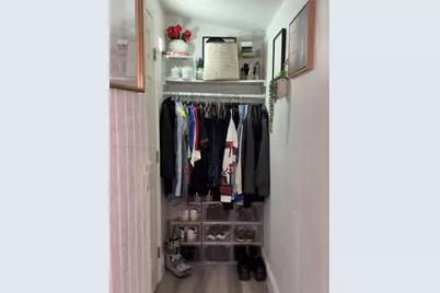 1300 NE 203rd St, Miami, FL 33179 - Photo 25