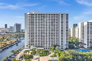 2500 Parkview Dr, Hallandale Beach, FL 33009 - Photo 49