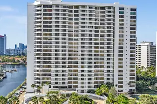 2500 Parkview Dr, Hallandale Beach, FL 33009 - Photo 47