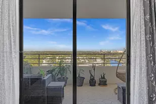 2500 Parkview Dr, Hallandale Beach, FL 33009 - Photo 17