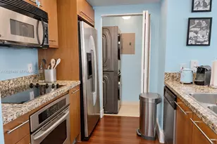 110 Washington Ave, Miami Beach, FL 33139 - Photo 5
