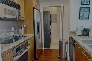 110 Washington Ave, Miami Beach, FL 33139 - Photo 3
