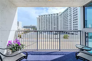 2655 Collins Ave, Miami Beach, FL 33140 - Photo 33